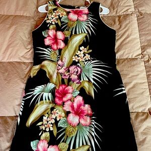Vintage Hawaiian style dress.